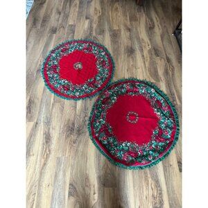 Quilted Christmas Tree Skirt/ Round Table Cloth  Cardinals & Holly Wreath